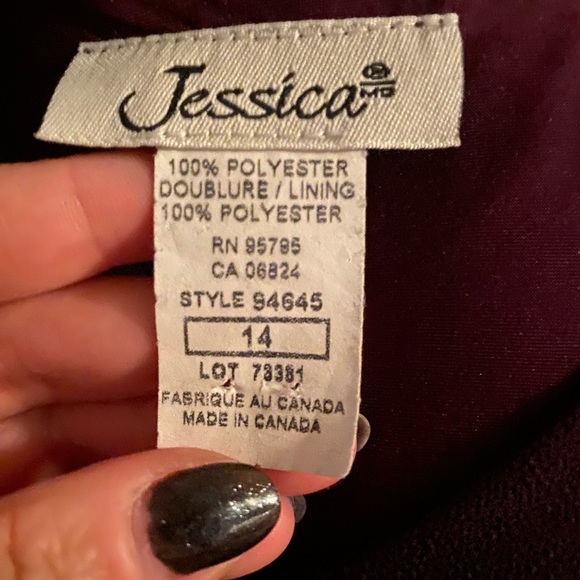 Short sleeved dress - Picture 3 of 3